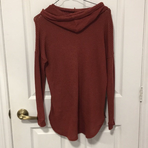 Long light knit sweater - Picture 2 of 3